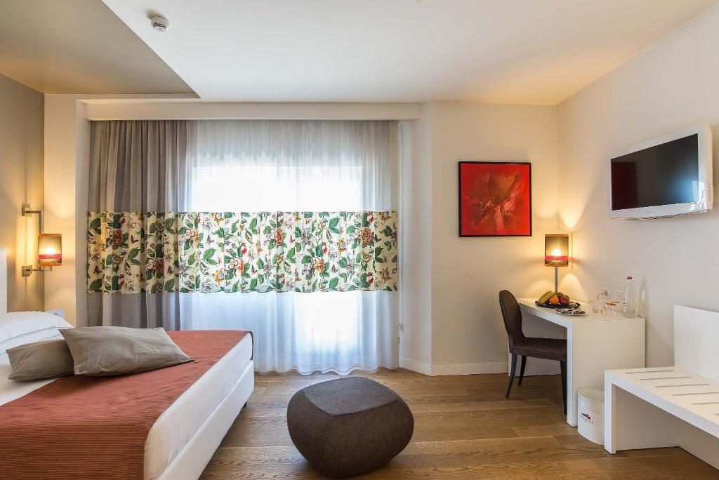 Hotel Caravel Rome Holiday Packages 2025