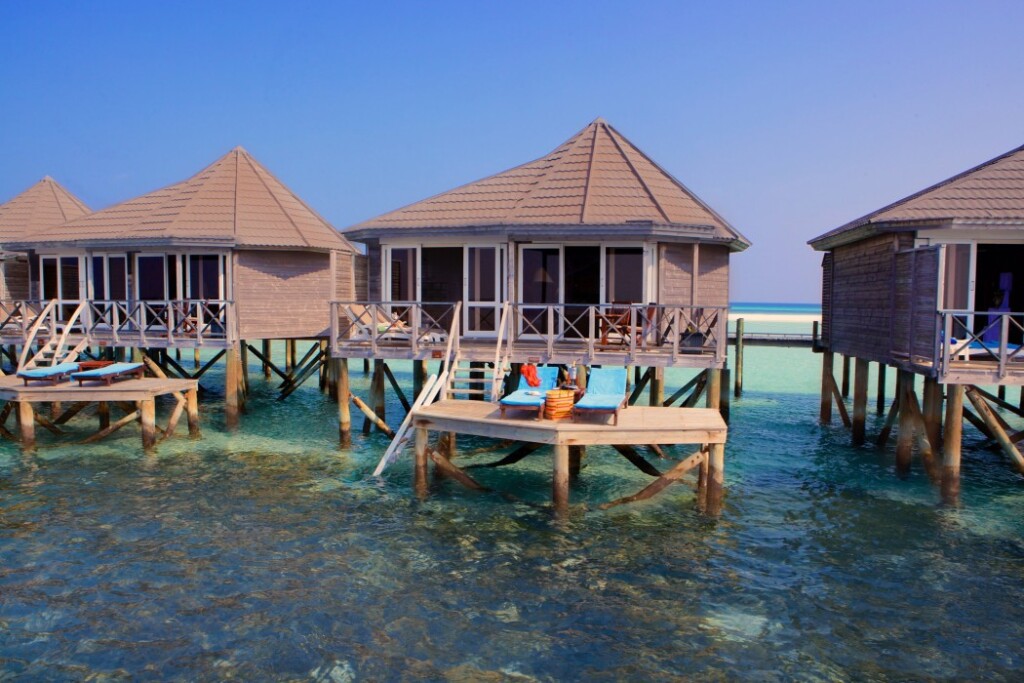 Maldives romantic honeymoon Packages with flights and hotels 