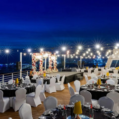 Queen Elizabeth II Hotel Dubai Deck or Pool View