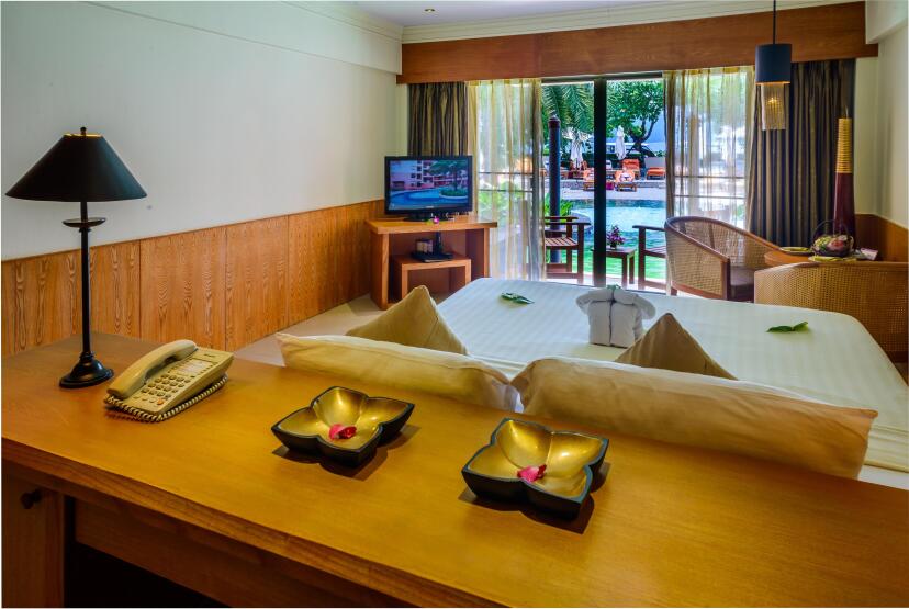 Thailand Holiday Flights and Hotels Special